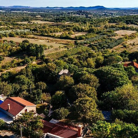 My Dalmatia - Holiday Home Korlat With Private Pool 벤코바츠 외부 사진