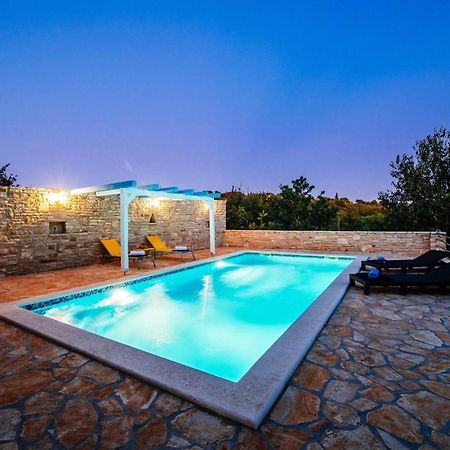 My Dalmatia - Holiday Home Korlat With Private Pool 벤코바츠 외부 사진