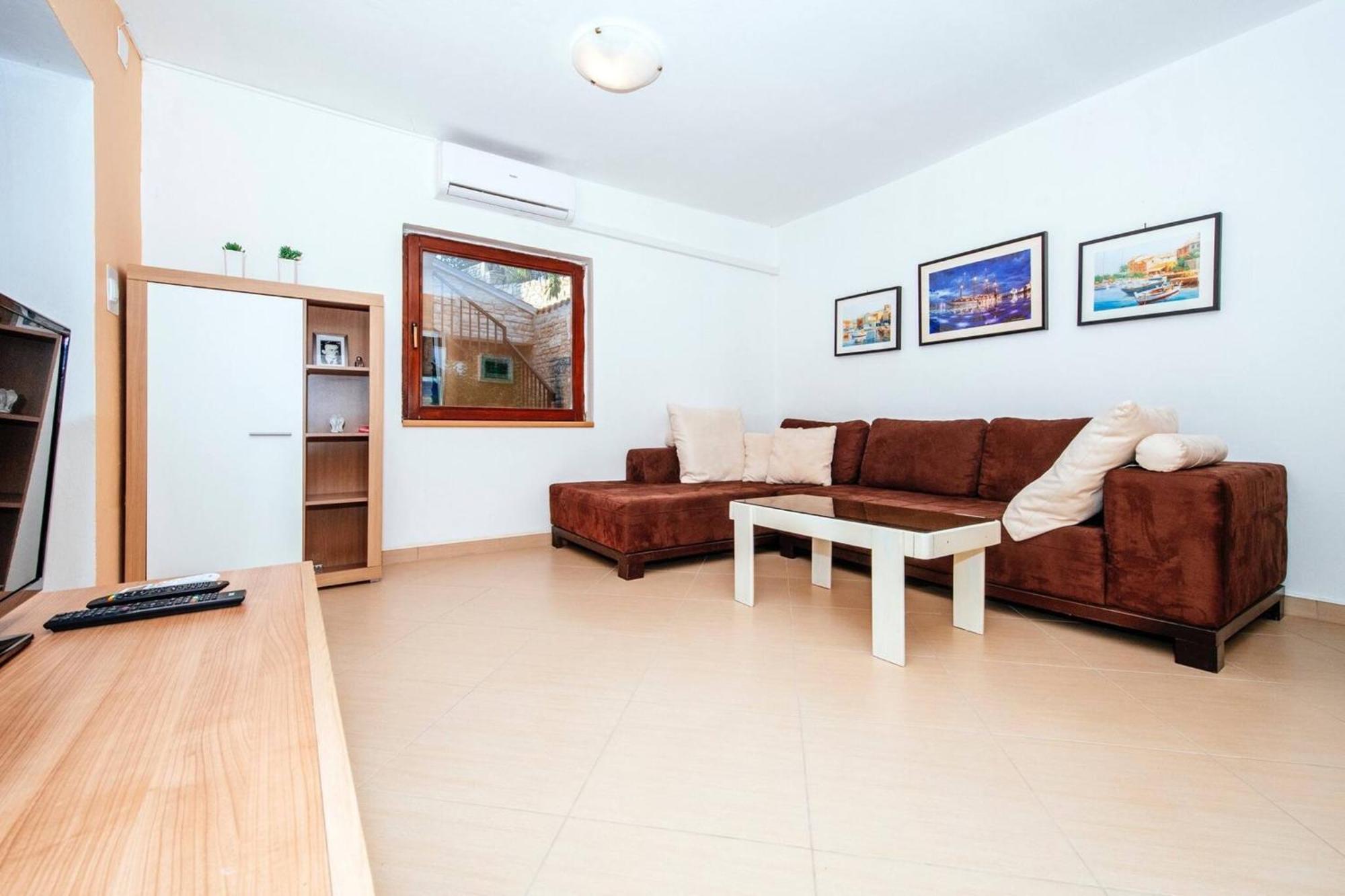 My Dalmatia - Holiday Home Korlat With Private Pool 벤코바츠 외부 사진